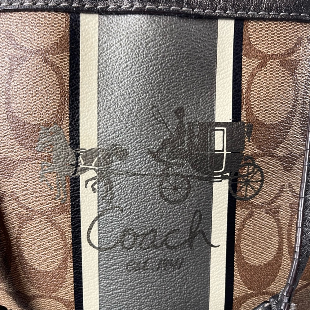 Pristine Coach LaRge Tote Bag Coated Canvas With Leather Tote - Picture 7 of 17